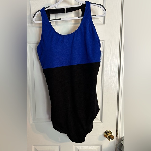 Elegant Blue and Black One-Piece Swimsuit - Picture 1 of 3